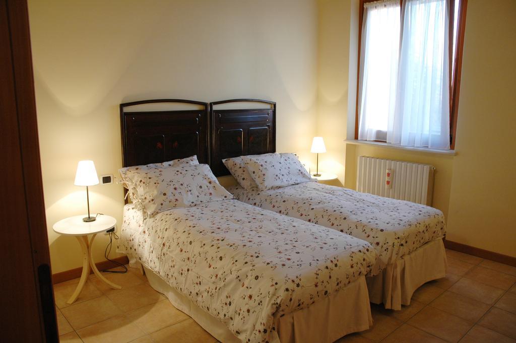 Agriturismo Al Barco Sommacampagna Cameră foto